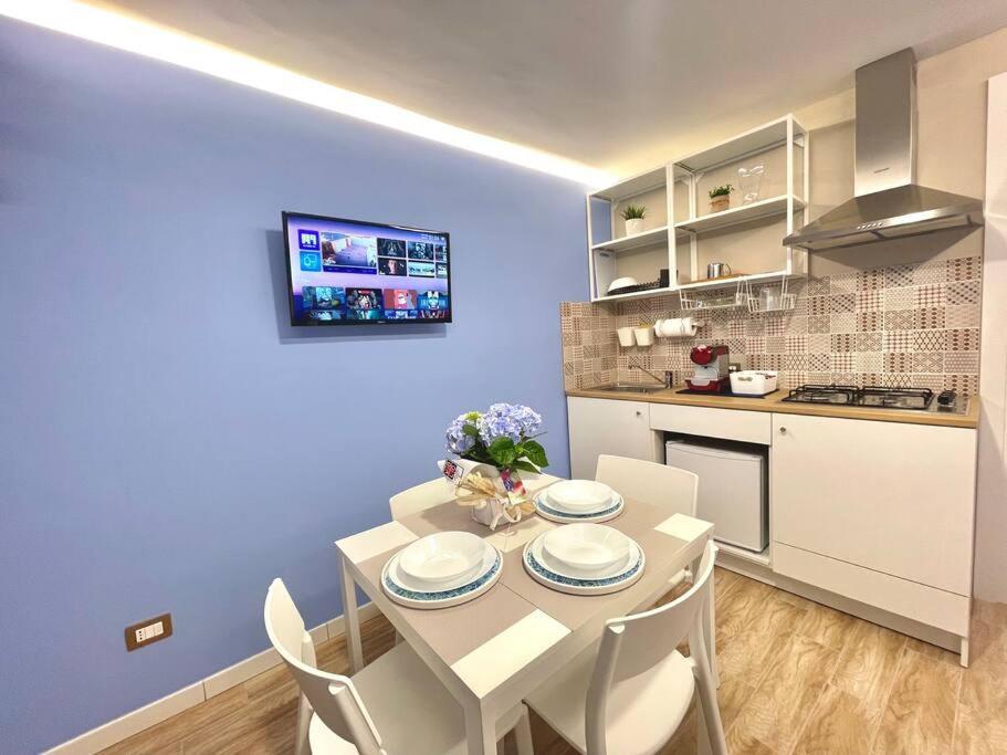 Isabel Suite Неаполь Экстерьер фото