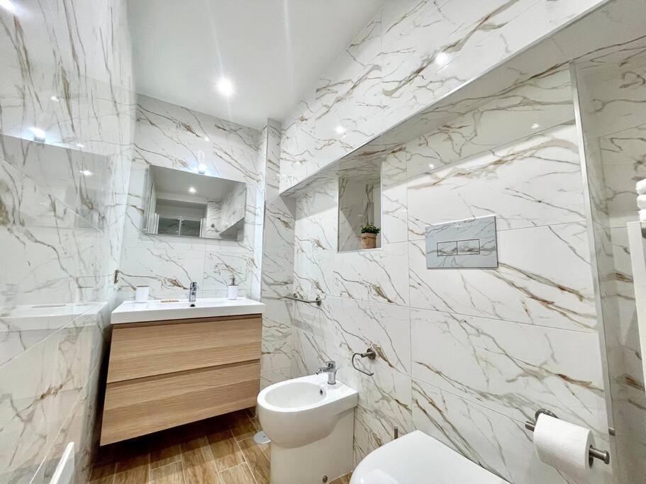 Isabel Suite Неаполь Экстерьер фото