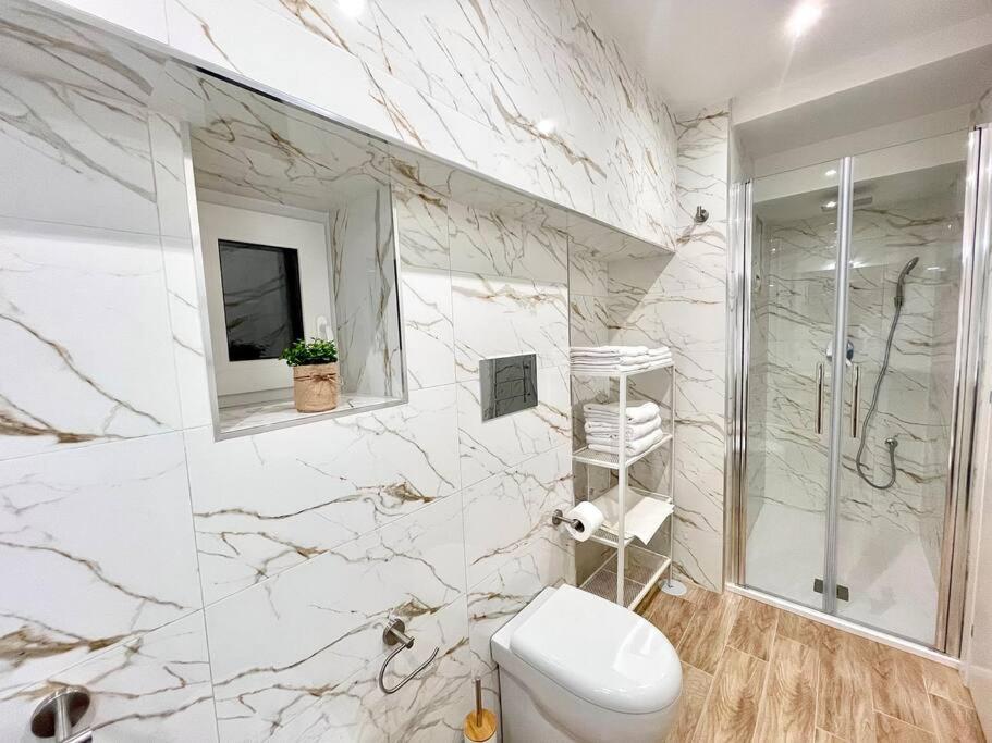 Isabel Suite Неаполь Экстерьер фото