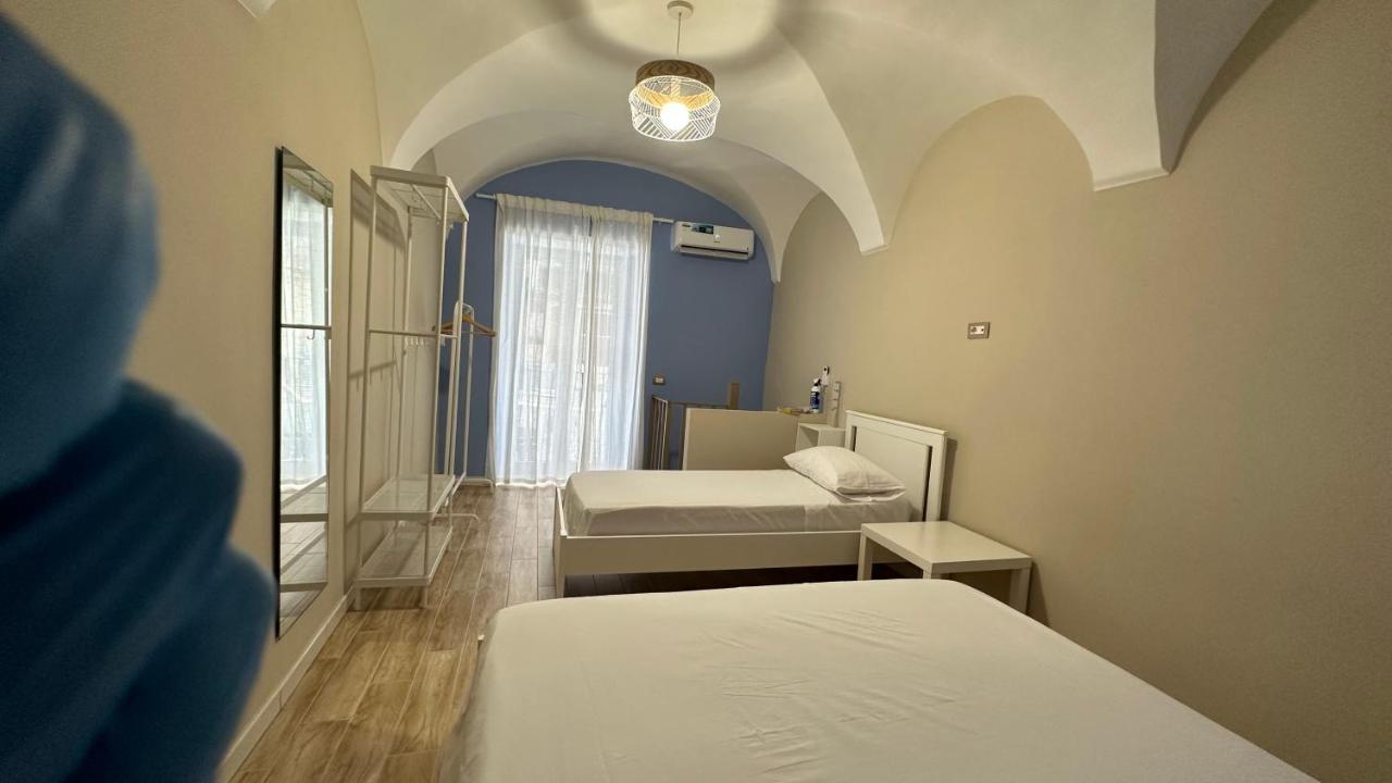 Isabel Suite Неаполь Экстерьер фото