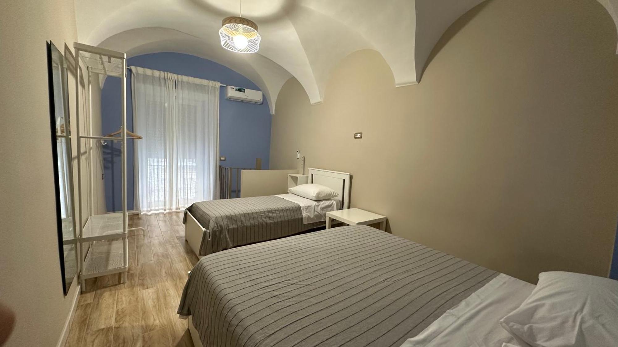 Isabel Suite Неаполь Экстерьер фото