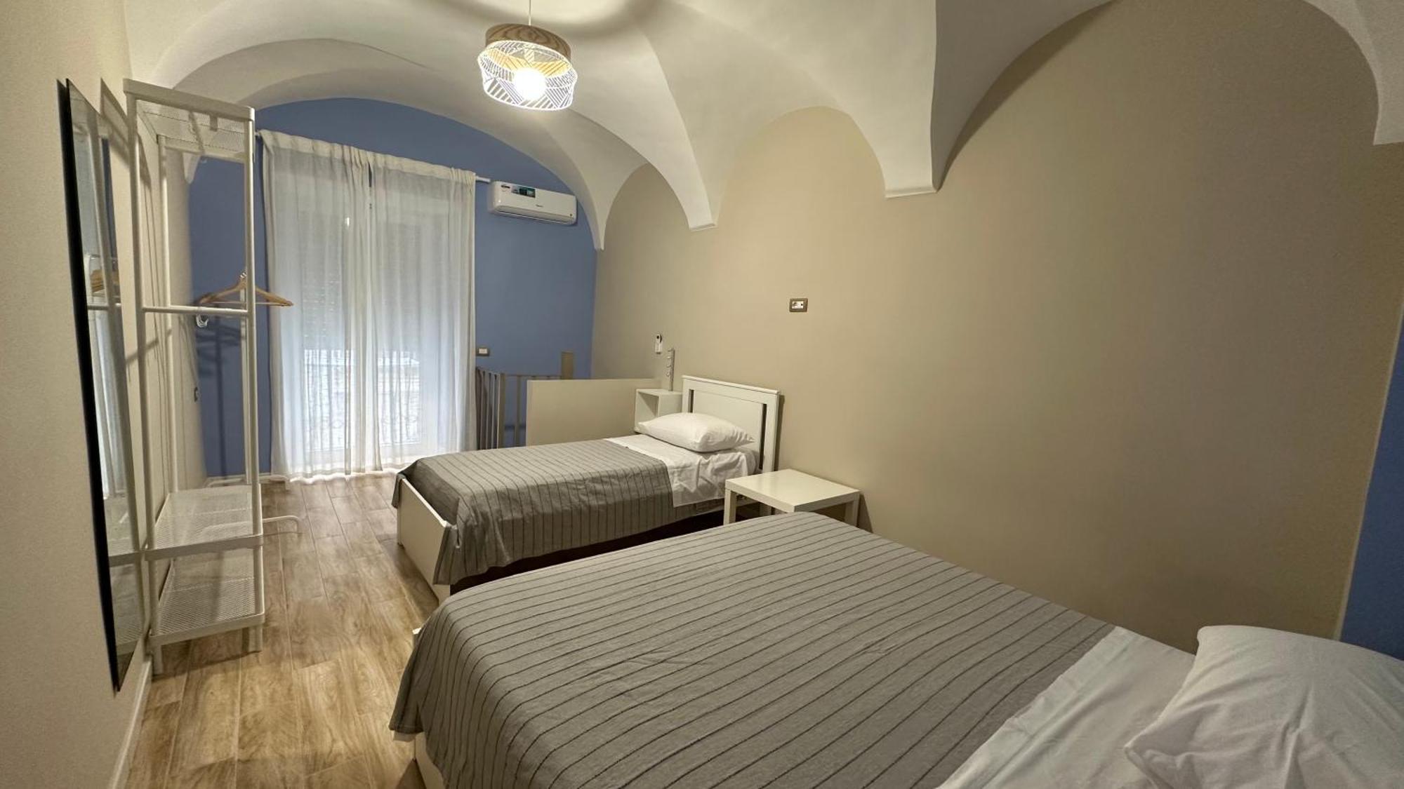Isabel Suite Неаполь Экстерьер фото