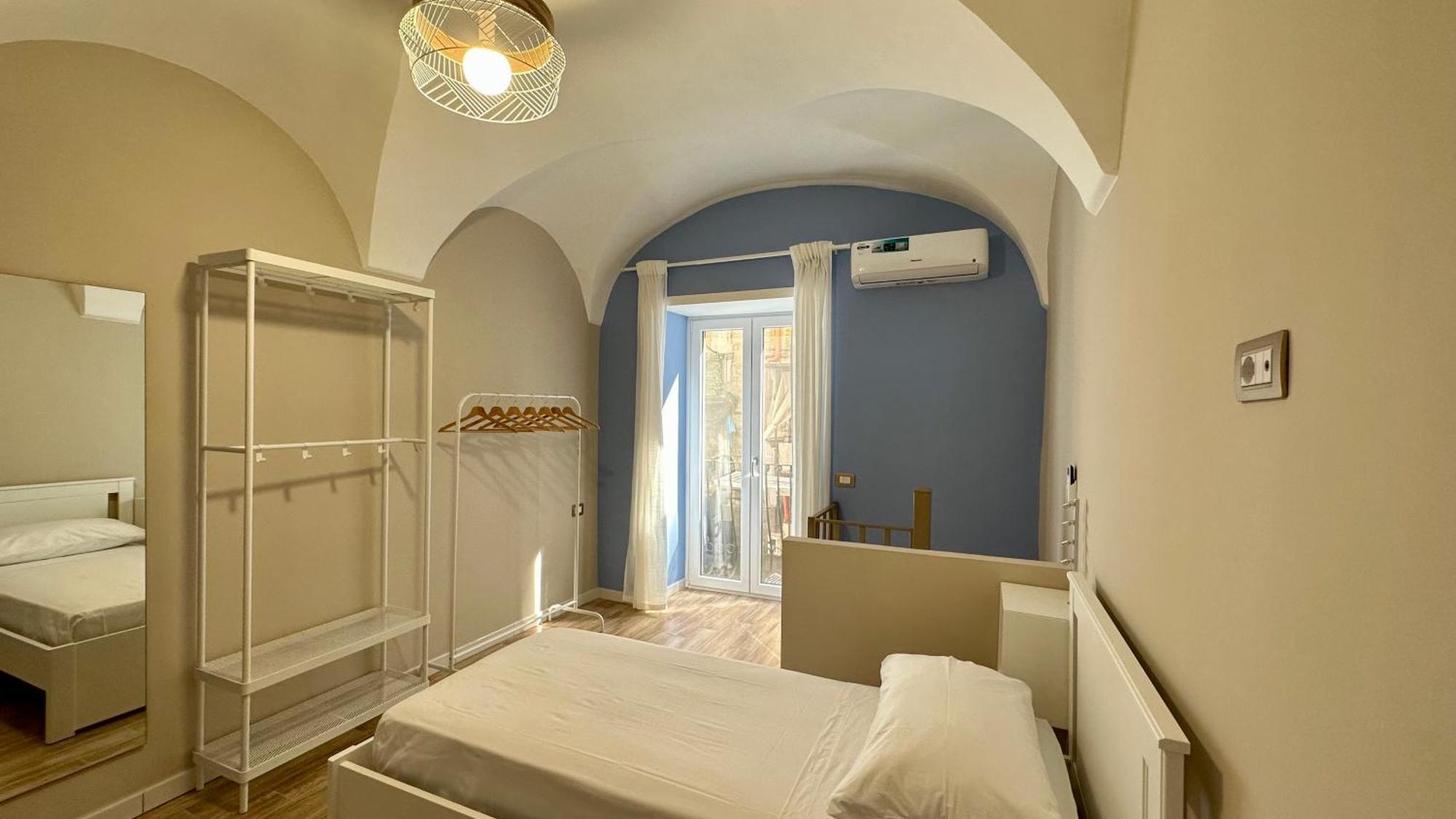 Isabel Suite Неаполь Экстерьер фото